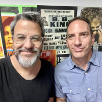 האם לקוחות באמת רוצים קריאייטיב? פרק 310 עם אלון וינשטוק סמנכ״ל השיווק של kfc