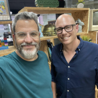 לא רק Ai- איך מייצרים חדשנות בארגונים? פרק 315 עם עומר מילויצקי מנהל הדיגיטל והחדשות של מיטב