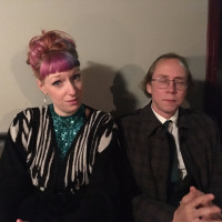 Crazy Town Live 4 - Organisation och företagsstruktur