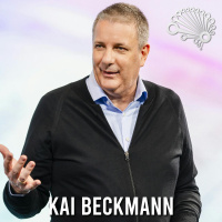 875: How Semiconductors Are Made (And Fuel the AI Boom), with Kai Beckmann