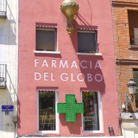 90. ¿Cuánto mide Franco?