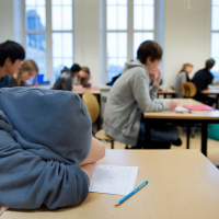 Jobbiga kompisar sabbar lugnet i klassrummet