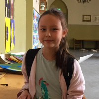 Skolan i Finland får mycket beröm - Emilia berättar hur det är att gå i sexan