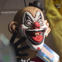 Brinnande hoverboards och clowner som skrämmer barn 