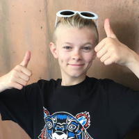 Theoz om att våga vara sig själv på Musical.ly 