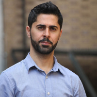 Sam kastades i fängelse i Syrien