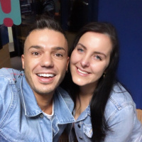 Anthony Callea Co-Hosts Hit 104.9 With Riley-Rose