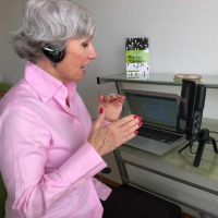 On A Budapest Escalator Amy (Episode 38)