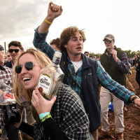 The Hunt Worst Weekend, Vice Headlines, and Designer Dogs