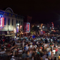 Episode 125: Austin Bachelor Party Guide + Vice Headlines