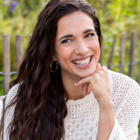 Back-Königin Sally Özcan