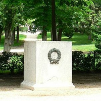 El Cuadrilátero - El problema de las estatuas