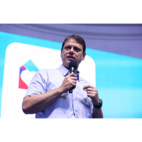 Tarcísio classifica como histórica operação contra fraude fiscal no setor de combustível