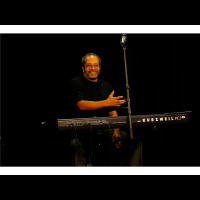 Topically Yours - Tribute to Gloria Lynne By Friends