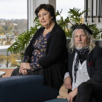 Lundströms Bokcirkel: Nässlorna blomma är något av en hämndbok