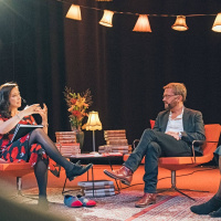 Bokcirkel: Jamaica Kincaids Lucy del 2 och om Pussy Riot-Marias fängelsebibliotek