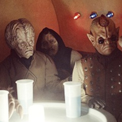 Marcianos En Un Tren