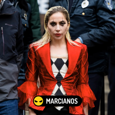 Marcianos En Un Tren