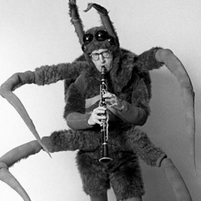 Marcianos En Un Tren