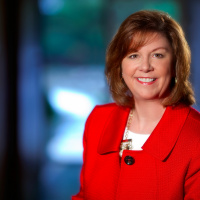 Barb Giamanco | Social Selling Your Way to Half-Million Dollar Deals!