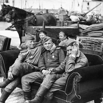 Yes Yes Marsha / Marsha Meets...