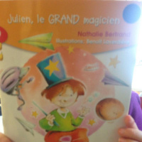 Julien le Grand magicien - Charlie