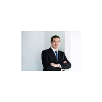  Peter Luongo, Managing Director Rothmans, Benson and Hedges Inc 