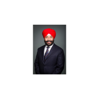  Honourable Navdeep Bains, Minister of Innovation, Science and Economic Development 