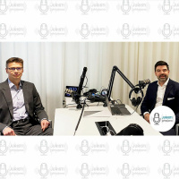 # 35 Juristi johtajana: Kari Kuusiniemi  Casper Herler