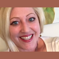 Catching That Curve Ball Lynn Soots on Positive Psychology and Resilience