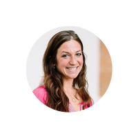 Morning Moments With Maia Fun at Work with Jessica Ruggieri