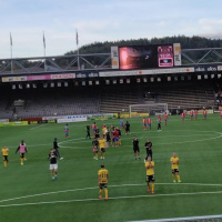 Simon Olsson spelar 1-1 med sig själv (HeIF hemma)