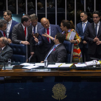 Articulação do governo, que sempre foi precária, começa a apresentar problemas