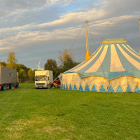 De circusartiest: rondreizen en telkens thuiskomen