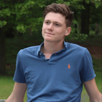 Als studeren een fulltime bijbaan wordt, Xino Baert