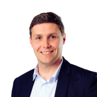 Interview met schepen van sociale zaken Kortrijk Giovanny Saelens