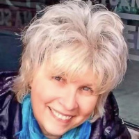 Cathy Malchiodi: Trauma  Expressive Arts Therapies - Part 1