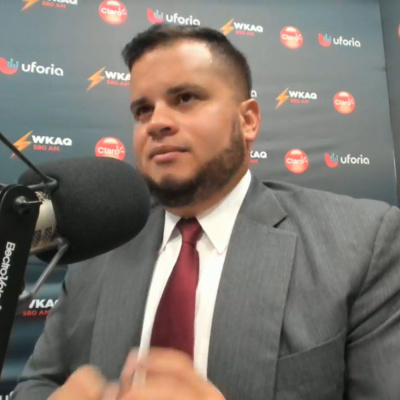 Sin Ataduras, Con Jay Fonseca