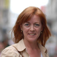 Bir Kadın (129) – Emine Çaykara: “Maddi değil manevi düşünüyorum, toplumsal fayda benim için çok önemli”