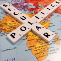 Politik Akademi (90): Sekülerizm ve sosyal sınıflar ilişkisi – Dr. Gönenç Uysal ile söyleşi