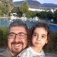 Serkan Özdemir / Tuğkan Tepiltepe - Baba Olunca Anlarsın