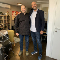 פרק 196: שי חגואל, סמנכ״ל אסטרטגיה, שיווק ופיתוח עסקי של קבוצת משפחה