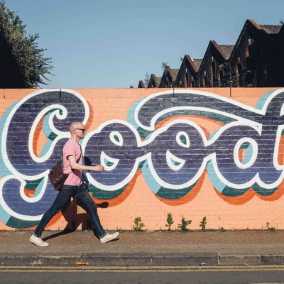 Inglês Nu E Cru Rádio