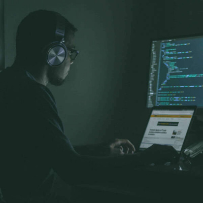 Inglês Nu E Cru Rádio