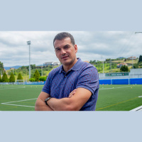 Esteban: Recuerdo esperar a que Sergio Ramos acabara de peinarse para el inicio de un Almería-Madrid