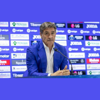 Míchel: Fichar a un jugador del Atlético y otro del Barcelona demuestra que el Getafe es un reclamo importante