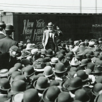 We need a socialist party