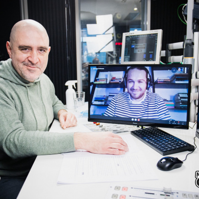 Morning Glory, Cu Razvan Exarhu