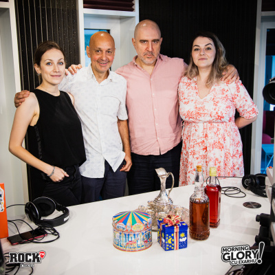 Morning Glory, Cu Razvan Exarhu