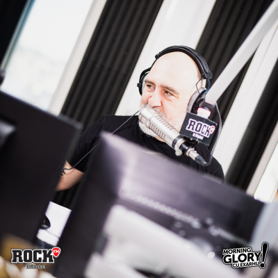 Morning Glory, Cu Razvan Exarhu